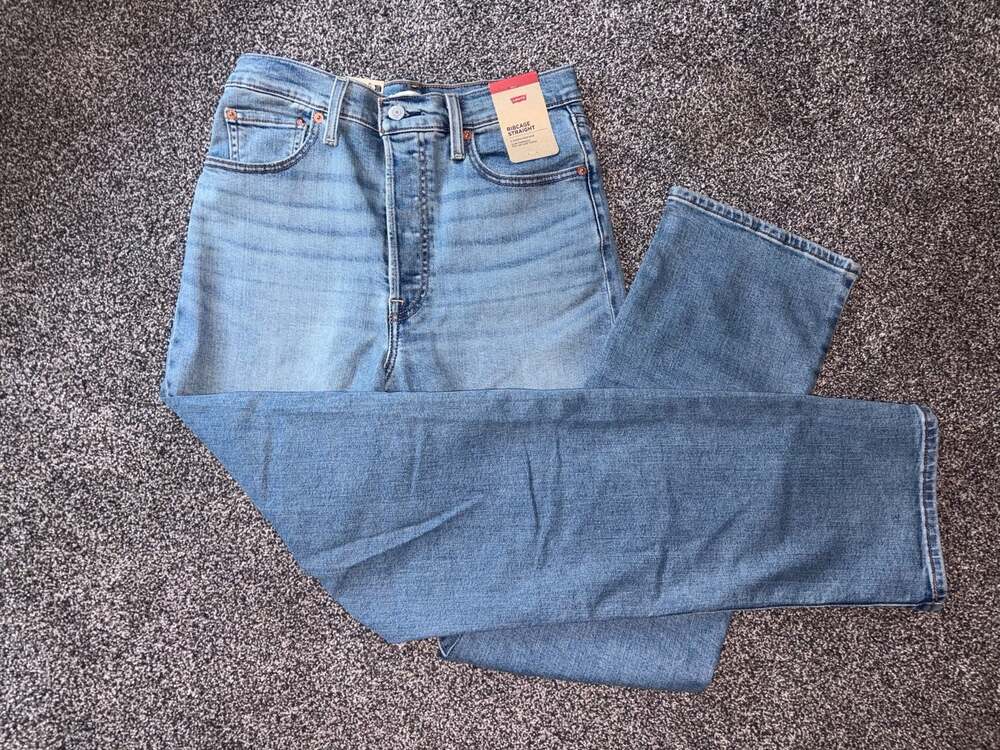 Levi’s Women’s Ribcage Straight Full-Length Jeans 29x32 NWT